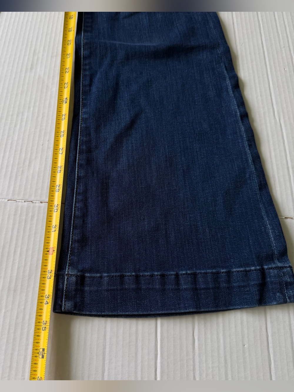 Seven 7 For All Mankind Dojo Flare Jeans Women's 26x34 Long Dark Wash - Picture 10 of 13